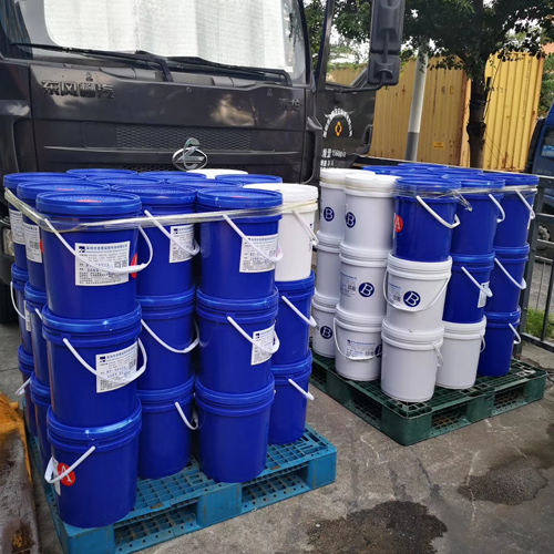 濟(jì)寧客戶再次購買高透明液體硅膠2噸出貨中 濟(jì)寧客戶再次購買高透明液體硅膠2噸出貨中